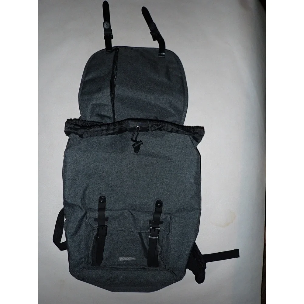 Stormtech Performance Oasis Backpack Laptop Storage Charcoal Grey Pockets